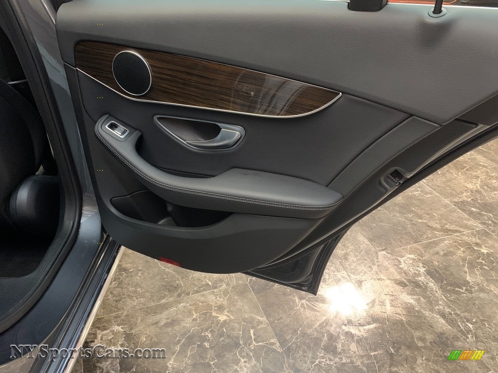 2018 C 300 4Matic Sedan - Selenite Grey Metallic / Black photo #15