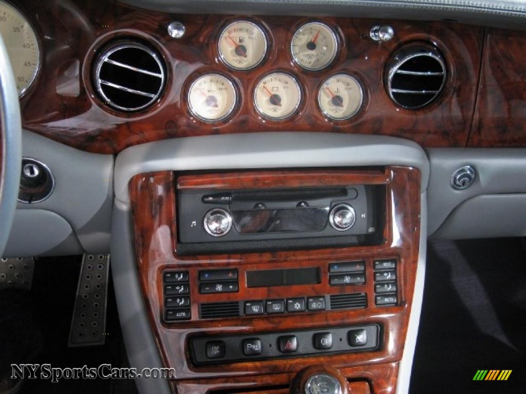 2003 Arnage R - Silver Pearl / Stratos photo #9