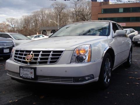 White Lightning 2006 Cadillac DTS Luxury
