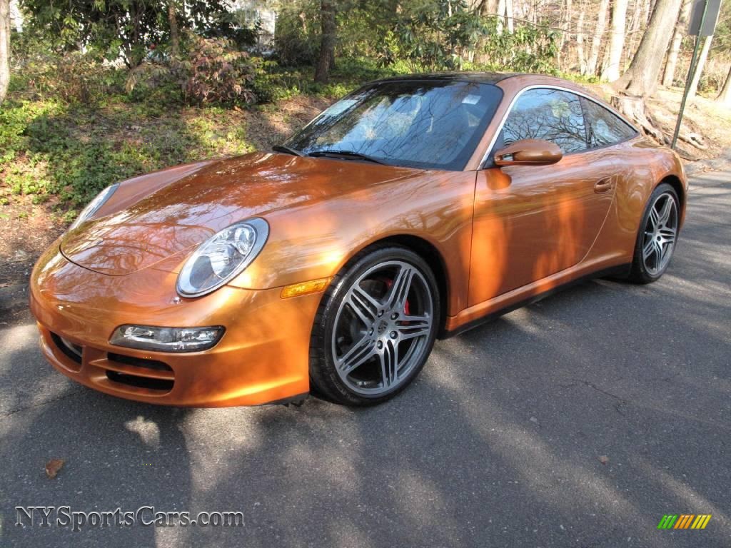 Nordic Gold Metallic / Black Porsche 911 Targa 4S Nordic Gold Metallic / Black Porsche 911 Targa 4S