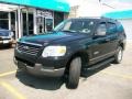 Ford Explorer XLS 4x4 in Black