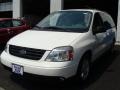 Ford Freestar SES in Vibrant White