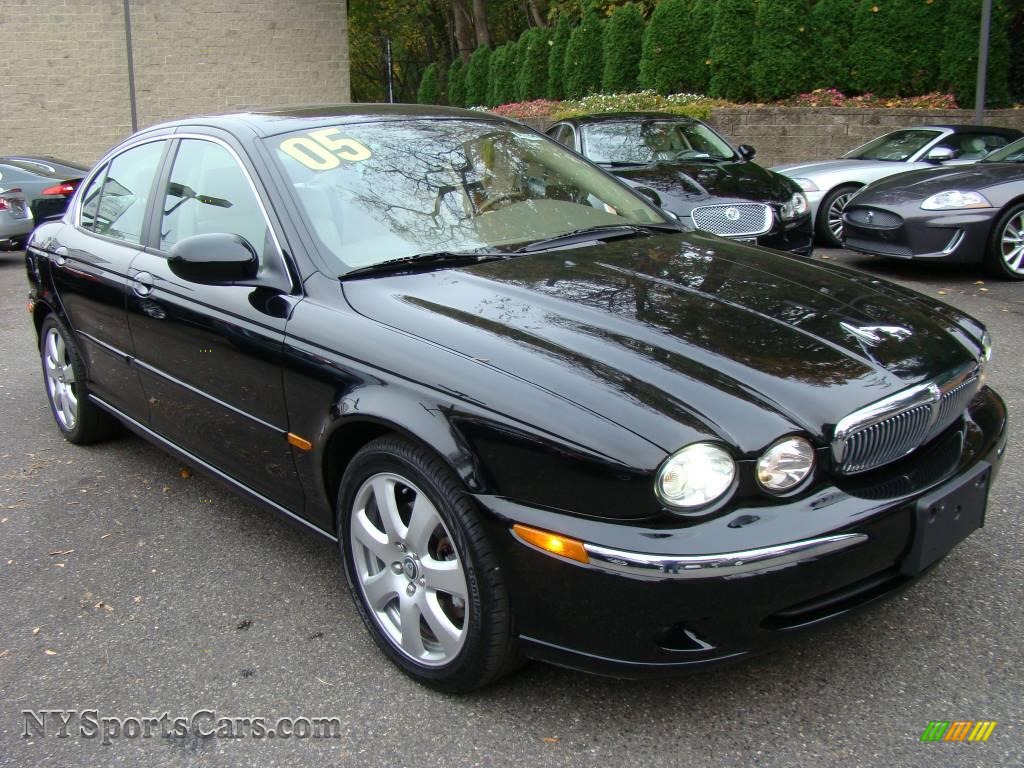 Jaguar XF 2005