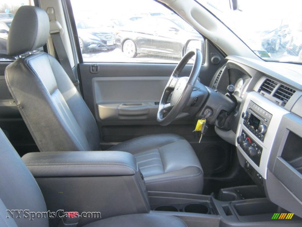 2008 Dodge Dakota Laramie Crew Cab 4x4 in Bright Silver ...