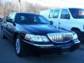 Lincoln Town Car Signature Limited Black photo #16