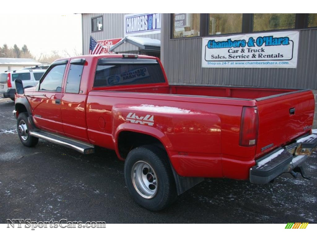 1997 GMC Sierra 3500 SLE Extended Cab 4x4 Dually in Victory Red photo 1997 Gmc Sierra 3500 Engine 7.4 L V8