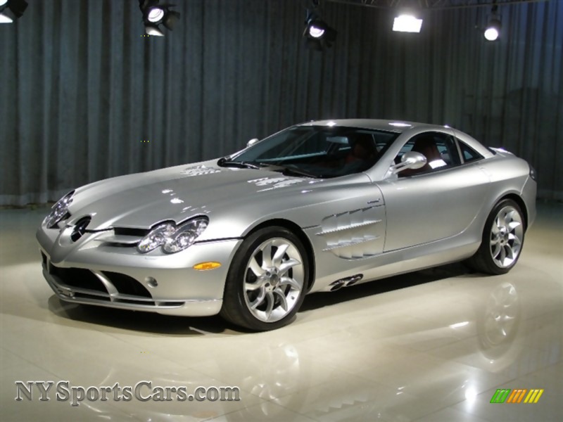 Silver mercedes benz slr mclaren