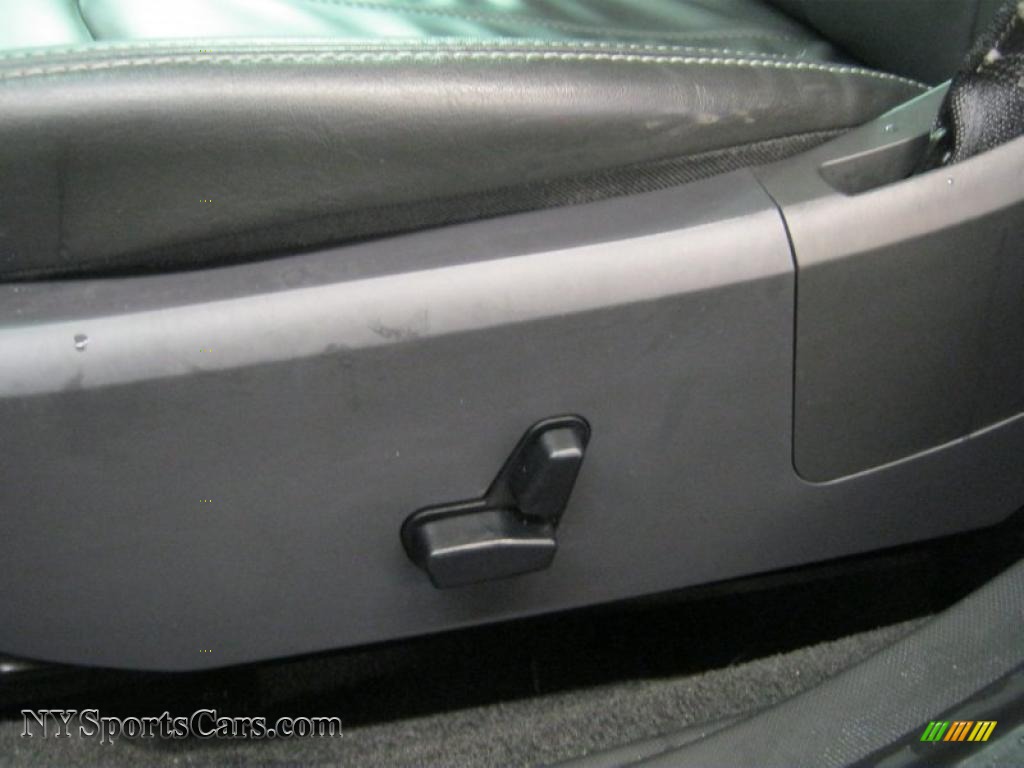 2010 Sebring Limited Sedan - Brilliant Black Crystal Pearl / Dark Slate Gray photo #26