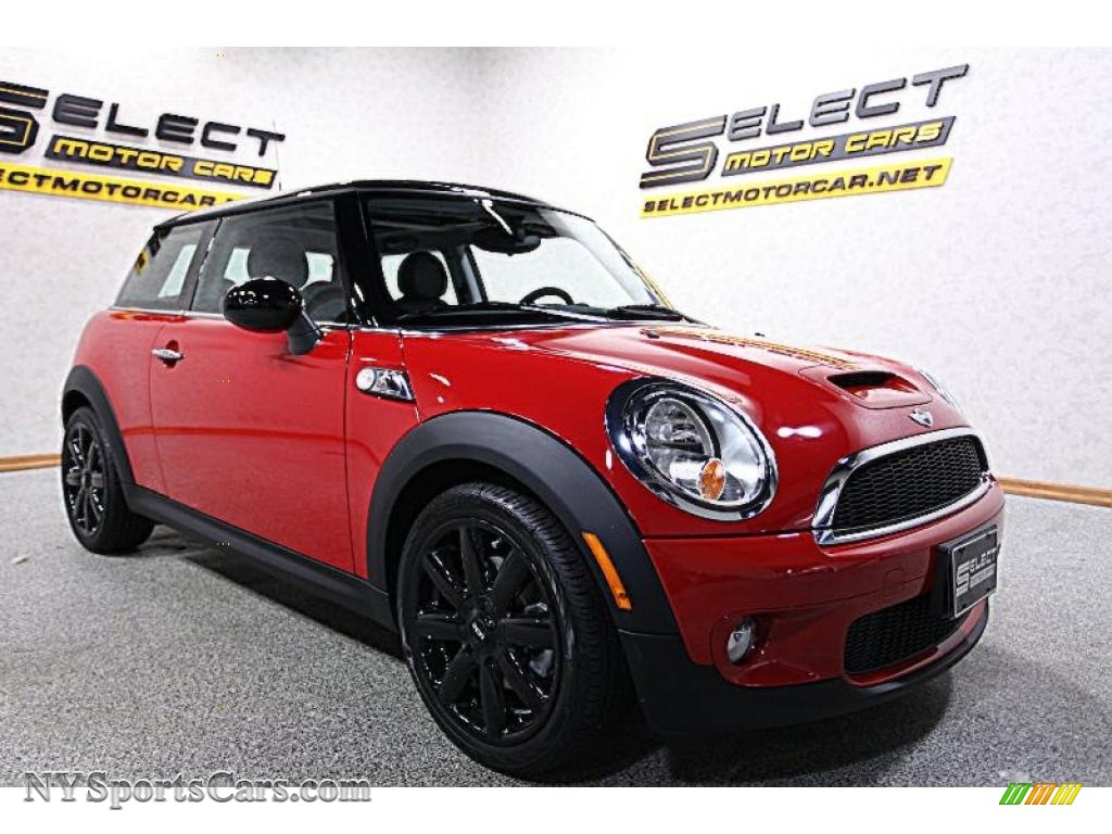 2010 Cooper S Hardtop - Chili Red / Grey/Carbon Black photo #3 2010 Cooper S Hardtop - Chili Red / Grey/Carbon Black photo #3