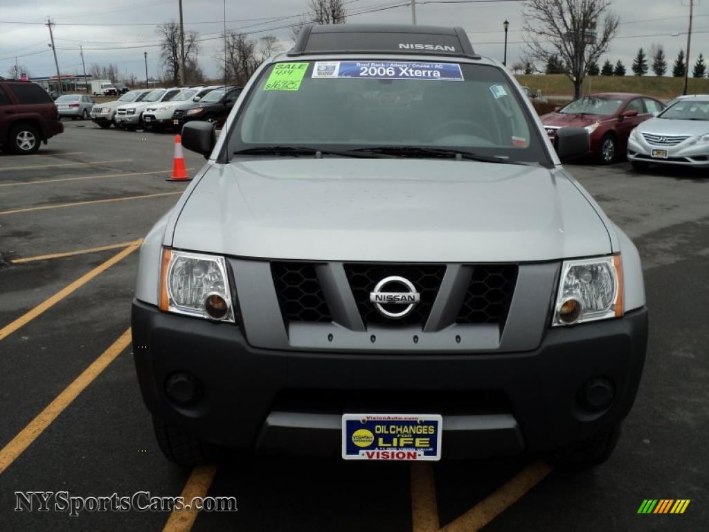 2001 Nissan pathfinder in snow #10