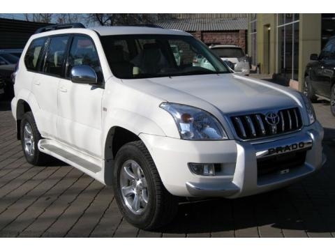 Super White 2008 Toyota Land Cruiser 
