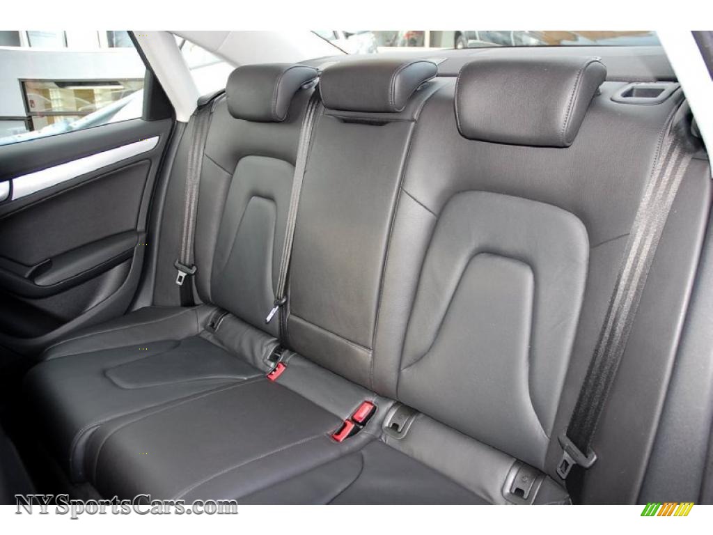 2009 Audi A4 2.0T Premium quattro Sedan in Meteor Grey ...