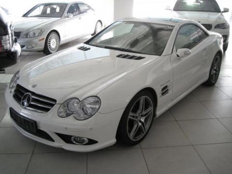 Alabaster White 2007 Mercedes-Benz SL 55 AMG Roadster Alabaster White 2007 Mercedes-Benz SL 55 AMG Roadster