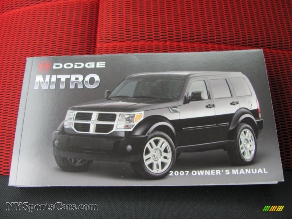 2007 Nitro R/T 4x4 - Inferno Red Crystal Pearl / Dark Slate Gray/Red photo #4