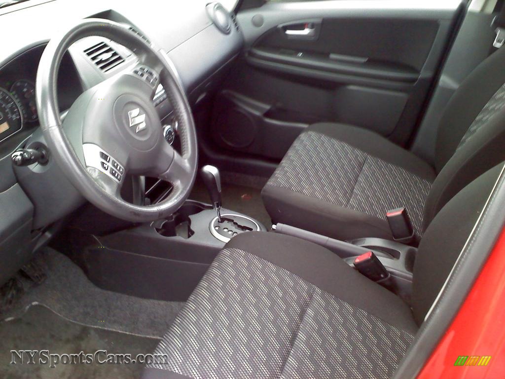 2008 SX4 Crossover Touring AWD - Vivid Red / Black photo #7