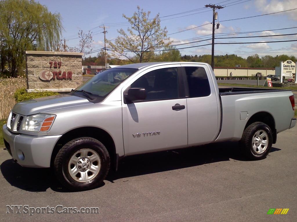 Difference between nissan titan crew cab and king cab #6