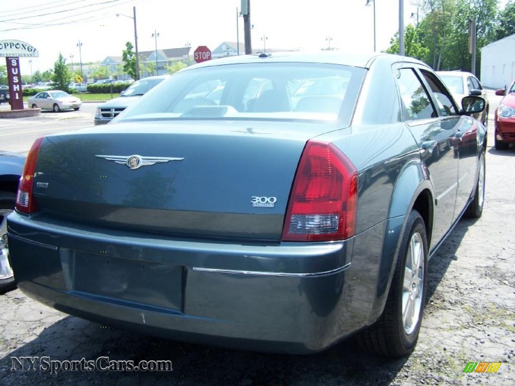 2006 Chrysler 300 Touring AWD In Magnesium Pearlcoat Photo 3 242445 