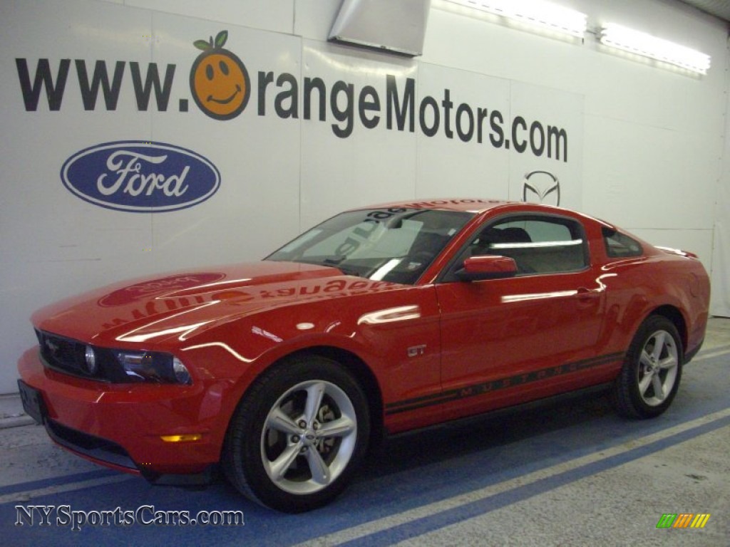 2010 Ford Mustang GT Coupe in Torch Red photo 5 179755