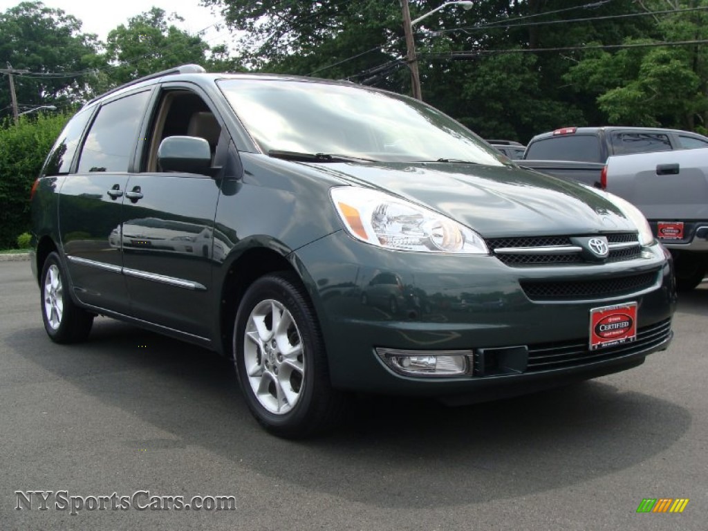 2004 toyota sienna xle limited awd