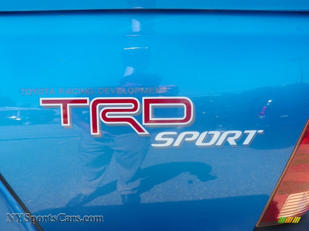 2006 Tacoma V6 TRD Sport Double Cab 4x4 - Speedway Blue / Graphite Gray photo #16