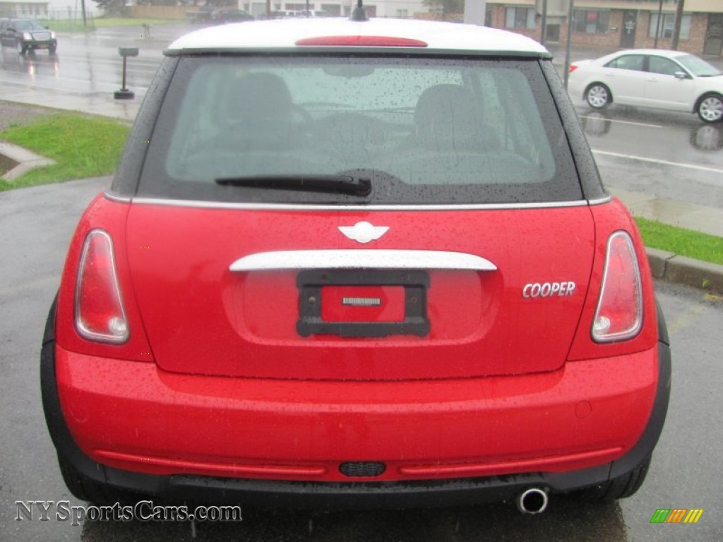 2006 Cooper Hardtop - Chili Red / Space Gray/Panther Black photo #4
