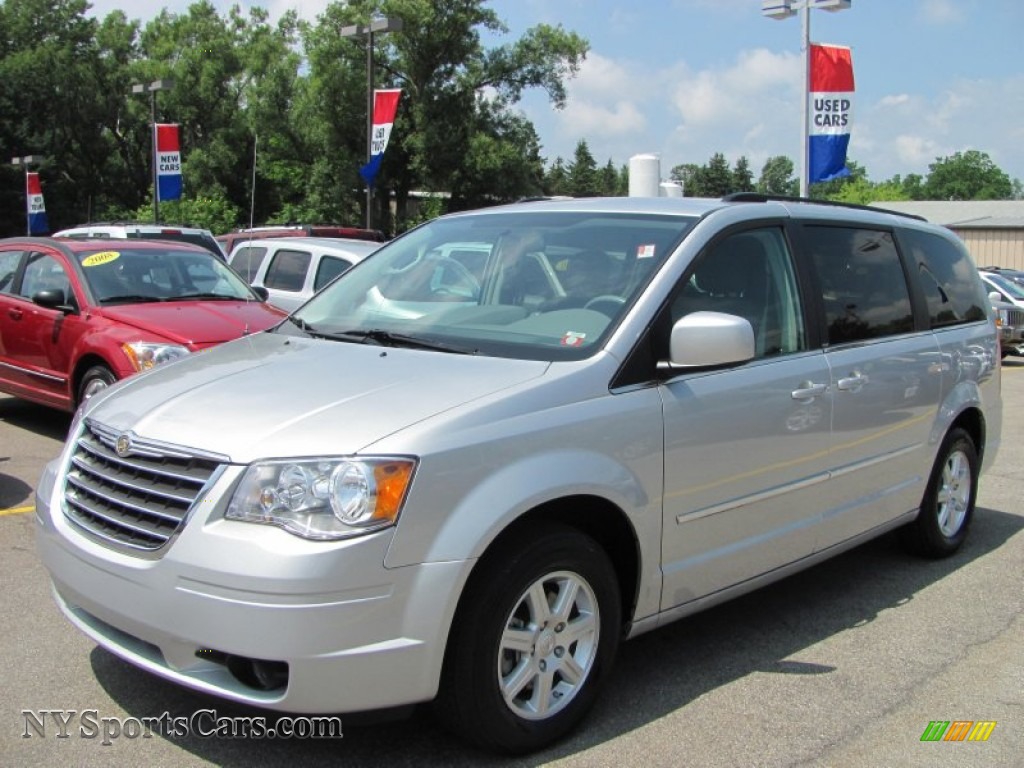 2010 Chrysler town and country color options #5