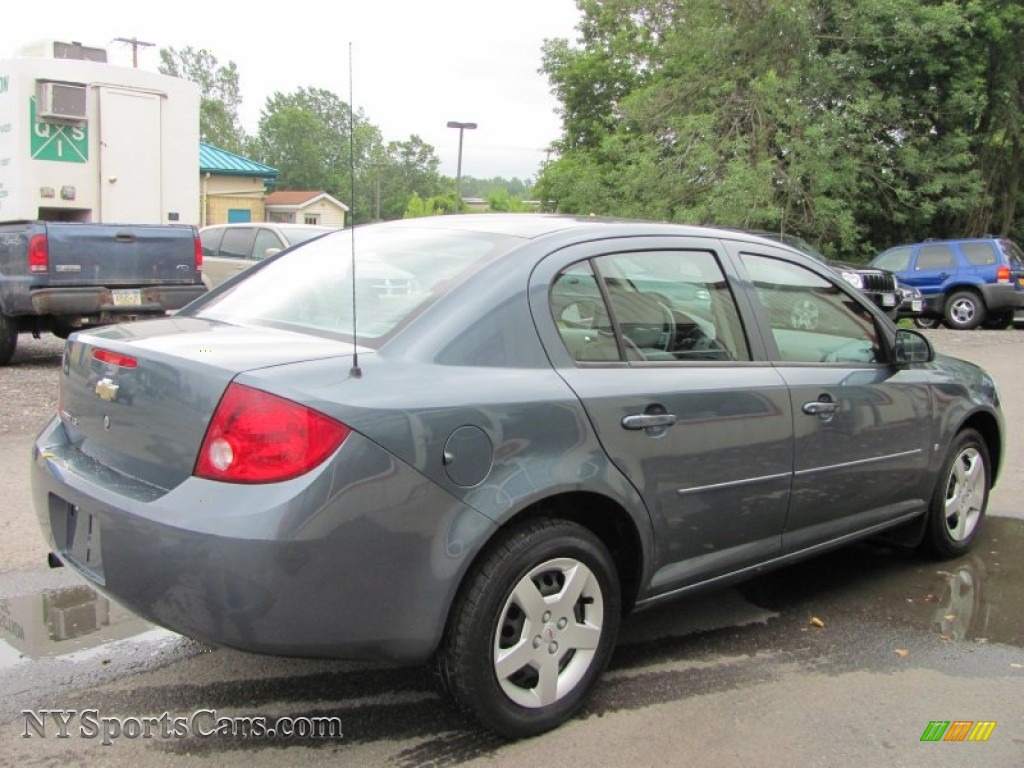 2005 chevy cobalt blue book