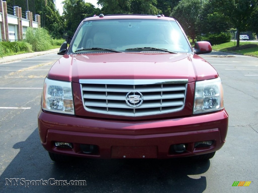 2004 Cadillac Escalade Awd In Red E Photo 2 136557