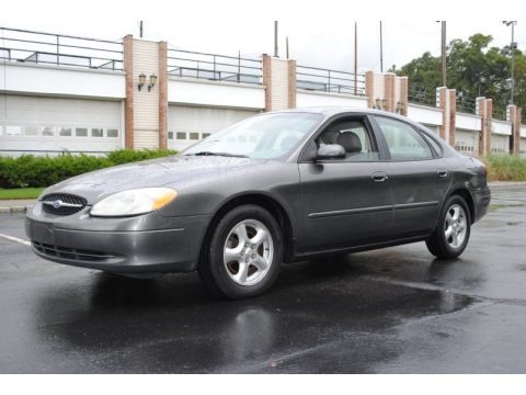 Dark Shadow Grey Metallic 2002 Ford Taurus SES