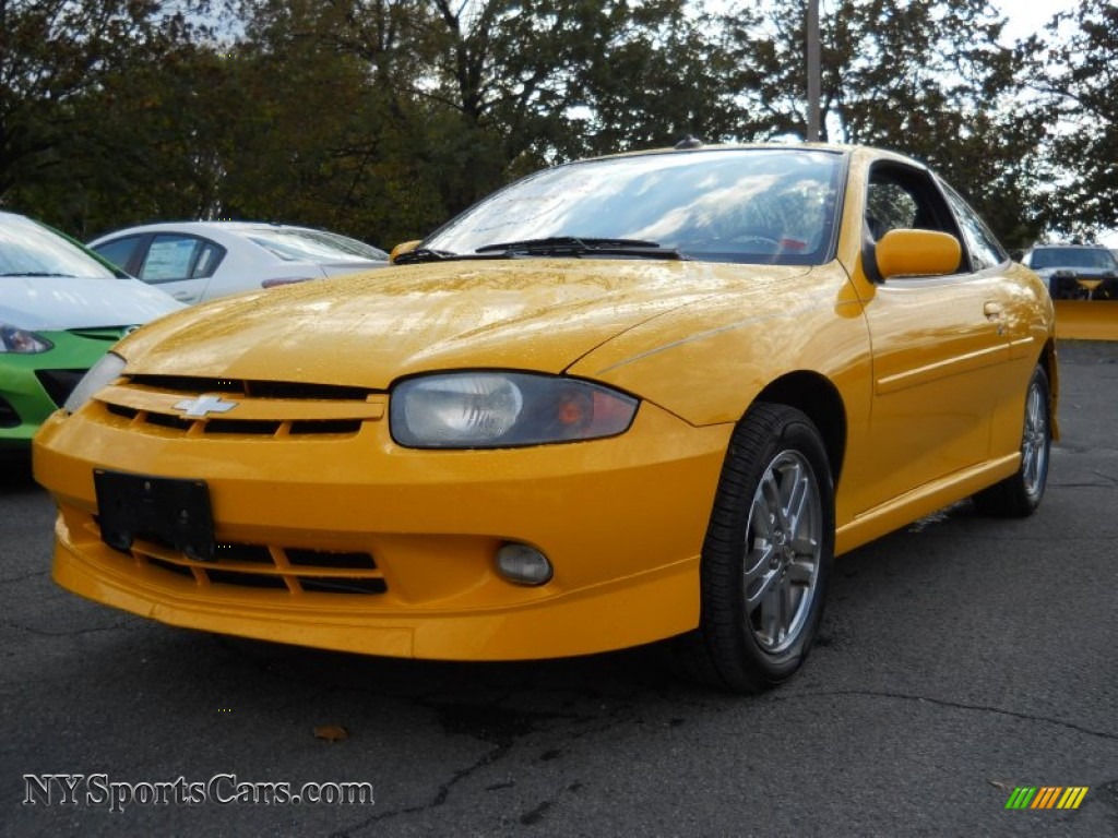 2003 Chevrolet Cavalier Ls Sport Coupe In Yellow Photo 18