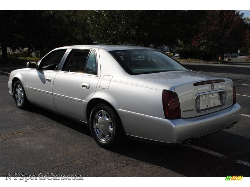 2000 Cadillac DeVille Sedan in Sterling photo 4 332621