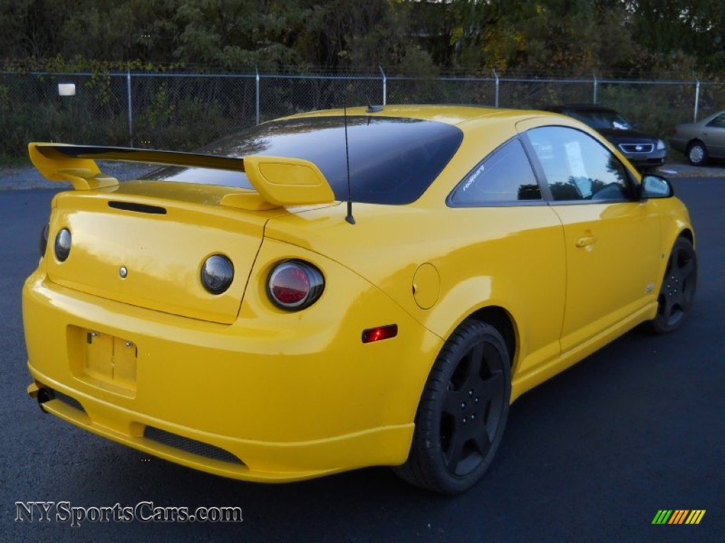 2006 Cobalt SS Supercharged Coupe - Rally Yellow / Ebony/Yellow photo #2