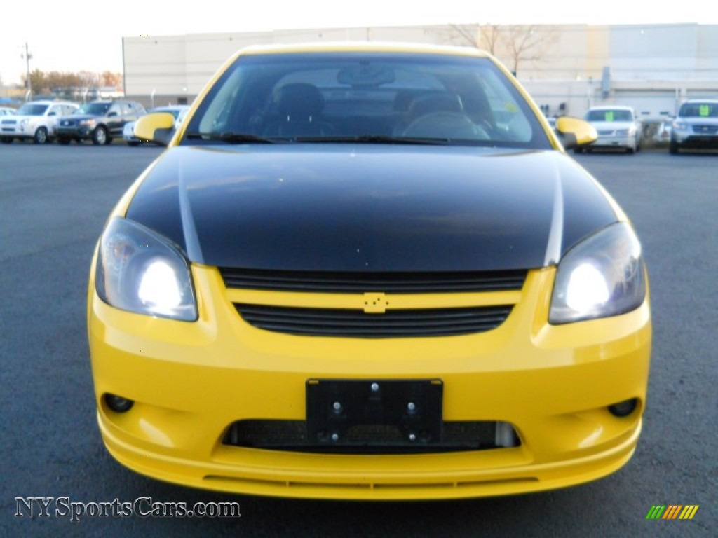 2006 Cobalt SS Supercharged Coupe - Rally Yellow / Ebony/Yellow photo #21