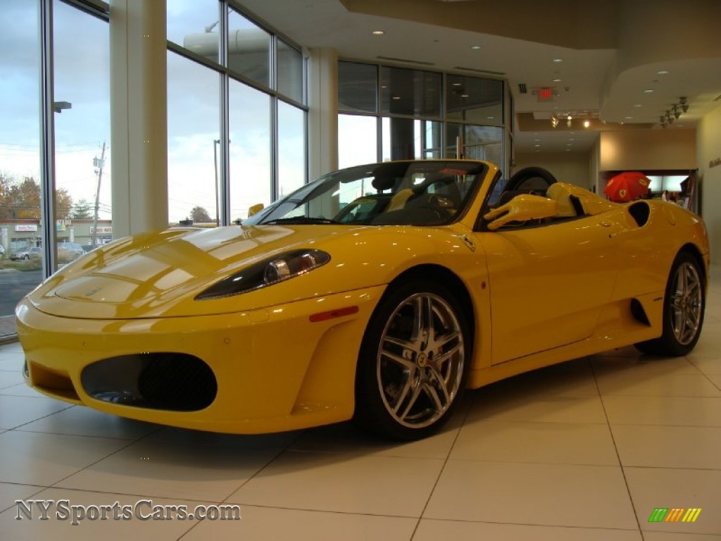Yellow / Nero Ferrari F430 Spider F1 Yellow / Nero Ferrari F430 Spider F1