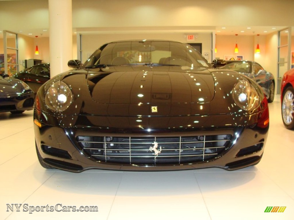 2010 612 Scaglietti F1A - Nero / Nero photo #2