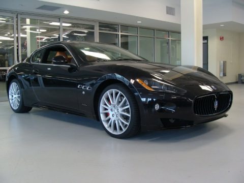 Nero (Black) 2012 Maserati GranTurismo S Coupe Nero (Black) 2012 Maserati GranTurismo S Coupe