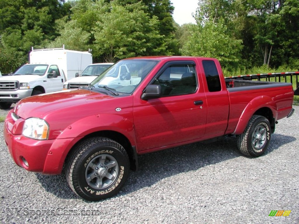 2002 Frontier XE King Cab 4x4 - Molten Lava Red Pearl / Gray photo #2