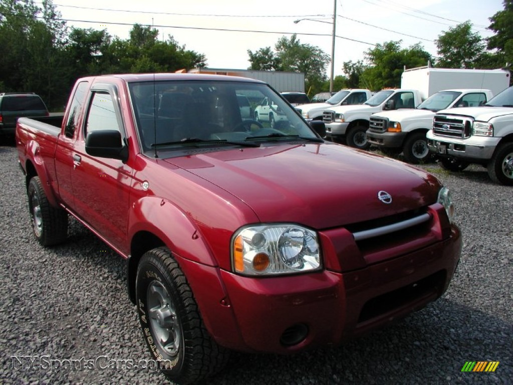 2002 Frontier XE King Cab 4x4 - Molten Lava Red Pearl / Gray photo #11