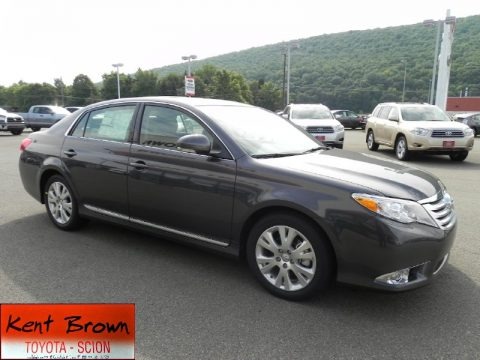 Magnetic Gray Metallic 2011 Toyota Avalon 