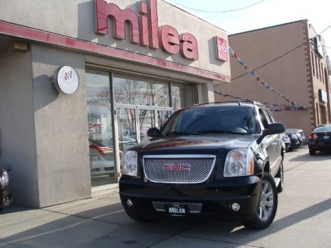 Onyx Black 2012 GMC Yukon Denali AWD