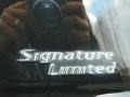 Lincoln Town Car Signature Limited Black photo #10 Lincoln Town Car Signature Limited Black photo #10