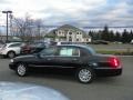 Lincoln Town Car Signature Limited Black photo #19 Lincoln Town Car Signature Limited Black photo #19