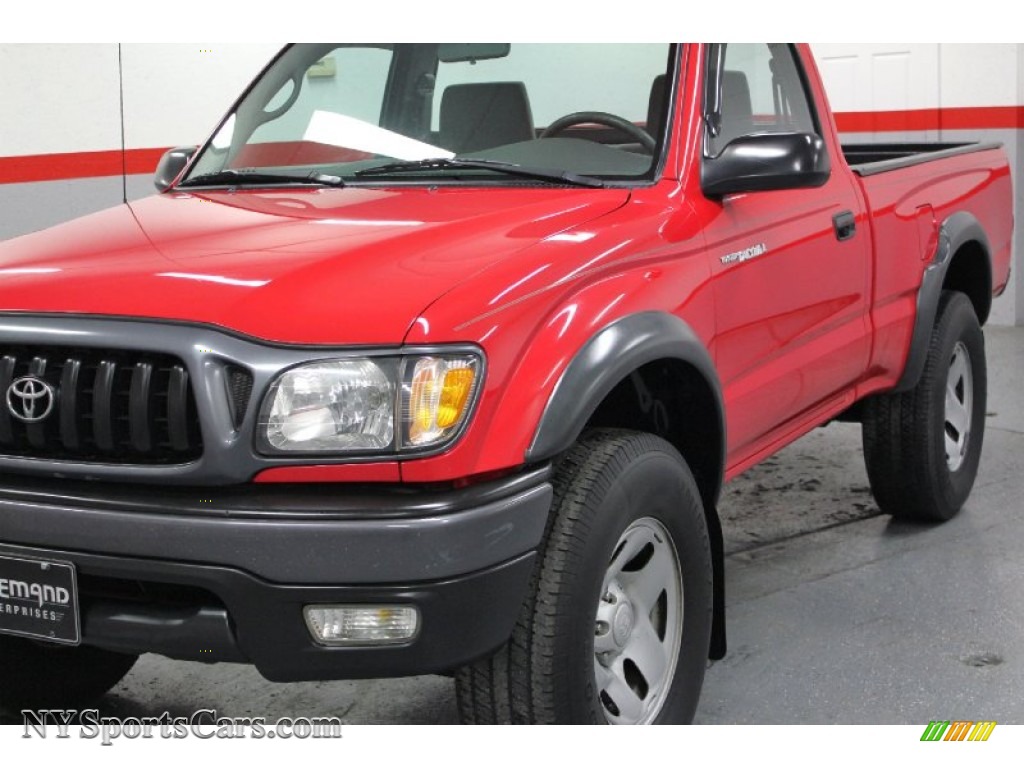 2001 Toyota Tacoma Regular Cab 4x4 in Radiant Red photo #6 - 743903