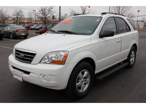 Clear White 2008 Kia Sorento LX 4x4