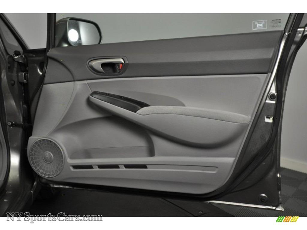 2008 Civic LX Sedan - Galaxy Gray Metallic / Gray photo #23