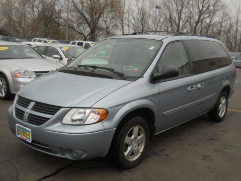 Butane Blue Pearl 2005 Dodge Grand Caravan SXT Butane Blue Pearl 2005 Dodge Grand Caravan SXT