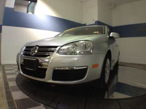 Reflex Silver Metallic 2009 Volkswagen Jetta S Sedan Reflex Silver Metallic 2009 Volkswagen Jetta S Sedan