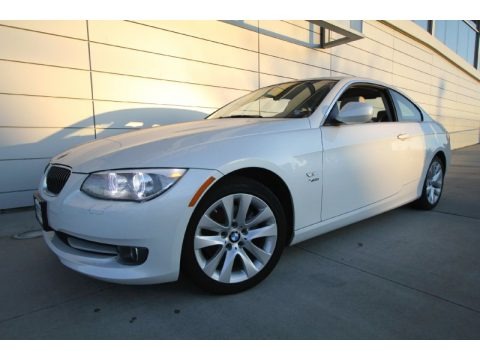 Mineral White Metallic 2011 BMW 3 Series 328i xDrive Coupe Mineral White Metallic 2011 BMW 3 Series 328i xDrive Coupe