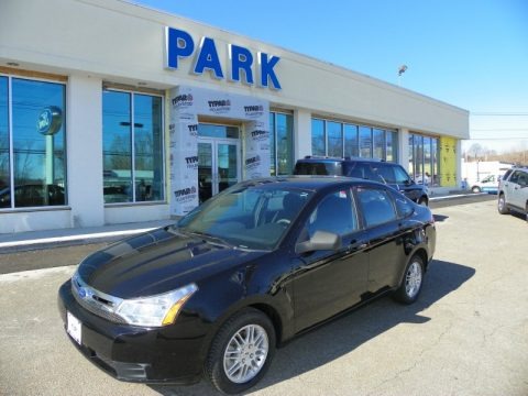 Ebony Black 2010 Ford Focus SE Sedan Ebony Black 2010 Ford Focus SE Sedan