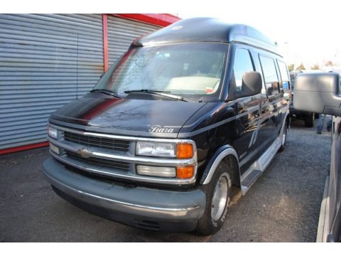 Black 2000 Chevrolet Express G1500 Passenger Conversion Van Black 2000 Chevrolet Express G1500 Passenger Conversion Van